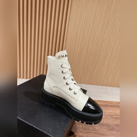Ботинки Chanel на толстой подошве, визуально удлиняют ноги, насто