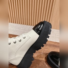 Ботинки Chanel на толстой подошве, визуально удлиняют ноги, насто