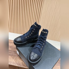 Ботинки Chanel на толстой подошве, визуально удлиняют ноги, насто