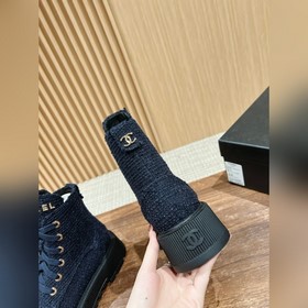 Ботинки Chanel на толстой подошве, визуально удлиняют ноги, насто