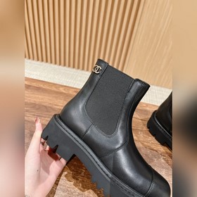 #Chanel – это именно то, что нужно. Новые осенне-зимние ботинки C