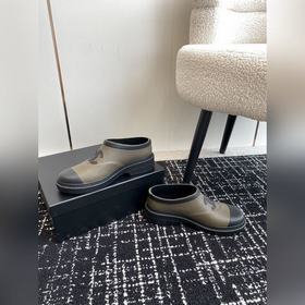 Короткие  CHANEL 24ss – популярные резиновые сапоги! Приобретит