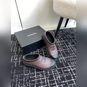 Короткие  CHANEL 24ss – популярные резиновые сапоги! Приобретит