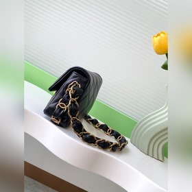 Новая сумка 24k с клапаном под мышкой. Очень нравится, такая же,