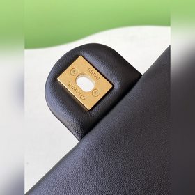 Новая сумка 24k с клапаном под мышкой. Очень нравится, такая же, 