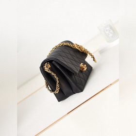 Chanel 23s скрытая модель кожаная сумка под мышку Сегодня мы пред