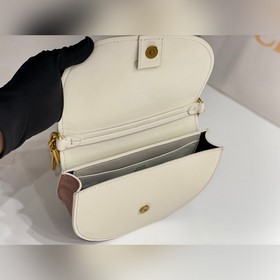 Подлинная сумка Chloe Marcie в новом стиле! Эта элегантная сумка 