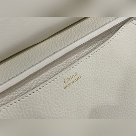 Подлинная сумка Chloe Marcie в новом стиле! Эта элегантная сумка 