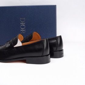 Обувь Dior Derby Кожаные туфли с кожаной подошвой для формальног