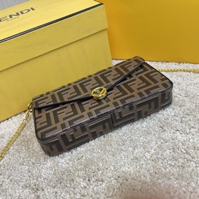 Название： Кожаный бумажник Fendi из трех предметов Качество： ориг