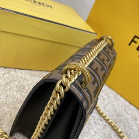 Название： FENDI Kan I Качество： качество оригинального заказа Мод