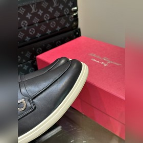 Ferragamo кожаные лоферы, мужские весенне-летние лоферы. Эти лофе