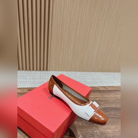 #Ferragamo балетки Прежде всего, стоит отметить внешний вид： эти 