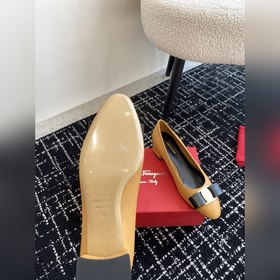 FERRAGAM* 24/Новая модель ранней весны от Ferragamo – туфли на п