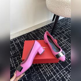 FERRAGAM* 24/Новая модель ранней весны от Ferragamo – туфли на п