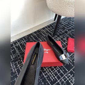 FERRAGAM* 24/Новая модель ранней весны от Ferragamo – туфли на п