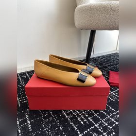FERRAGAM* 24/Новая модель ранней весны от Ferragamo – туфли на п