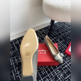 Ferragamo, новая коллекция ранней весны 2024 года. Знаковые туфли