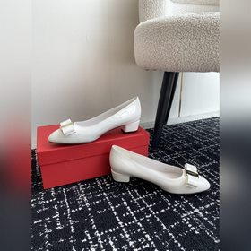 Ferragamo, новая коллекция ранней весны 2024 года. Классические т