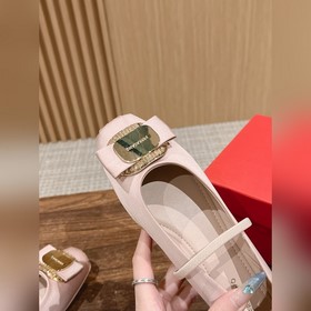 #Ferragamo балетки Балетки, которые часто появляются в FAM в этом