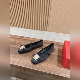 #Ferragamo балетки Балетки, которые часто появляются в FAM в этом