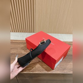 #Ferragamo балетки Балетки, которые часто появляются в FAM в этом