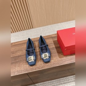 #Ferragamo балетки Балетки, которые часто появляются в FAM в этом