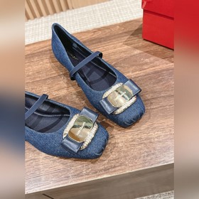 #Ferragamo балетки Балетки, которые часто появляются в FAM в этом