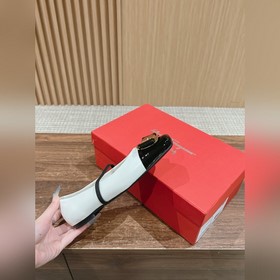 #Ferragamo балетки Балетки, которые часто появляются в FAM в этом