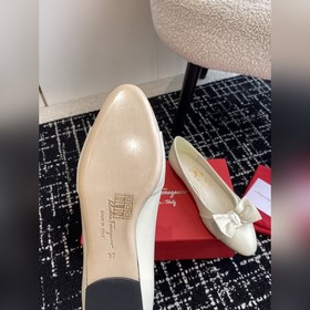 Ferragamo, новая коллекция ранней весны 2024 года. Классические т