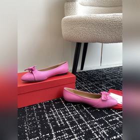 Ferragamo, новая коллекция ранней весны 2024 года. Знаковые туфли