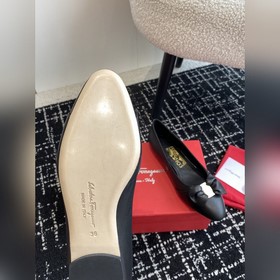 Ferragamo, новая коллекция ранней весны 2024 года. Классические т