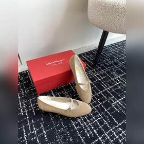 FERRAGAM* 24/Новая модель ранней весны от Ferragamo, туфли на пл