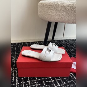 FERRAGAM* 24/Новая модель туфель на толстом каблуке от Ferragamo