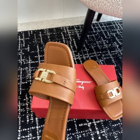 FERRAGAM* 24/Новая модель туфель на толстом каблуке от Ferragamo