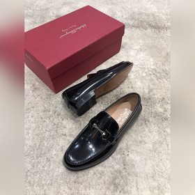 Ferragamo — высококачественные мужские кожаные туфли для повседне