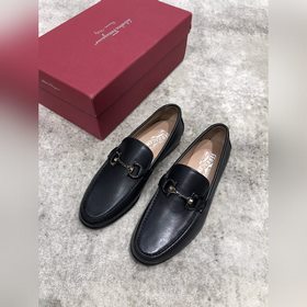 Ferragamo — высококачественные мужские кожаные туфли для повседне