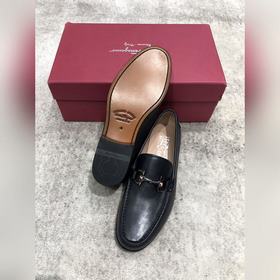 Ferragamo — высококачественные мужские кожаные туфли для повседне