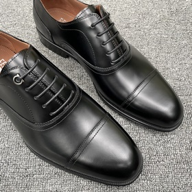 FS Ferragamo Официальные туфли для деловых банкетов с шнурками. В