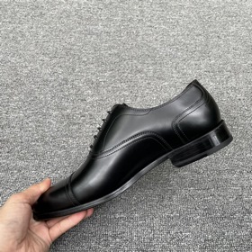 FS Ferragamo Официальные туфли для деловых банкетов с шнурками. В
