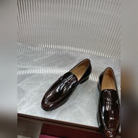 Ferragamo – популярные мужские туфли-лоферы! Тщательно отобранная