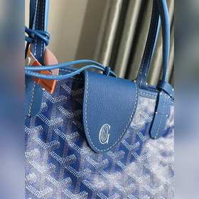 Подлинный продукт, средний размер Goyard (Goya) после многократны