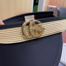 GUCCI популярная шляпа с широкими полями, очень удобная и легко с