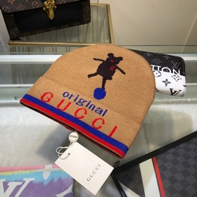 GUCCI Оригинальные шляпы на официальном сайте Новинки символом лю