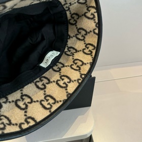 Новая модель осенне-зимней кепки Gucci с козырьком, шерстяная шап