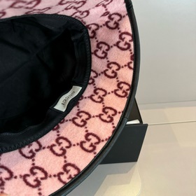 Новая модель осенне-зимней кепки Gucci с козырьком, шерстяная шап