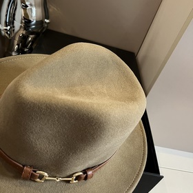 Gucci Шерстяной цилиндр с классической пряжкой в форме подковы, н