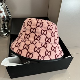 Новая модель осенне-зимней кепки Gucci с козырьком, шерстяная шап