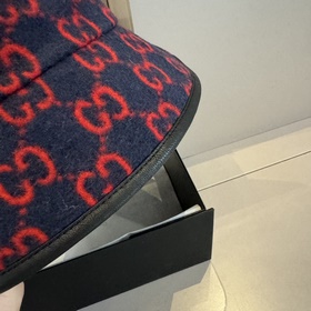 Новая модель осенне-зимней кепки Gucci с козырьком, шерстяная шап
