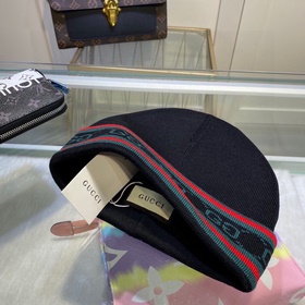 В комплекте с пылезащитным чехлом GUCCI Оригинальная шапка с банд